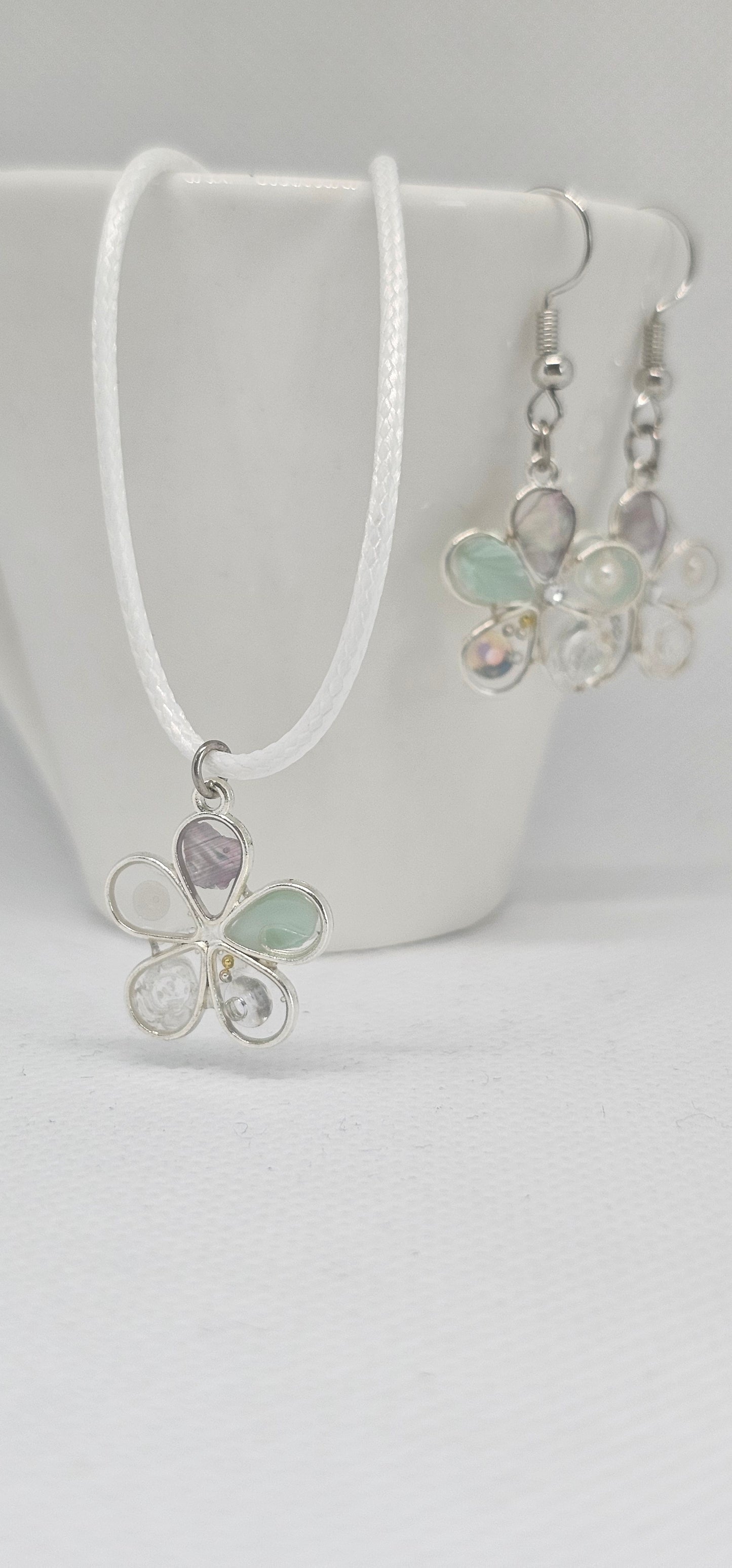 Pastel Flower Resin Jewellery Set – Stainless Steel Earrings & Necklace image 1