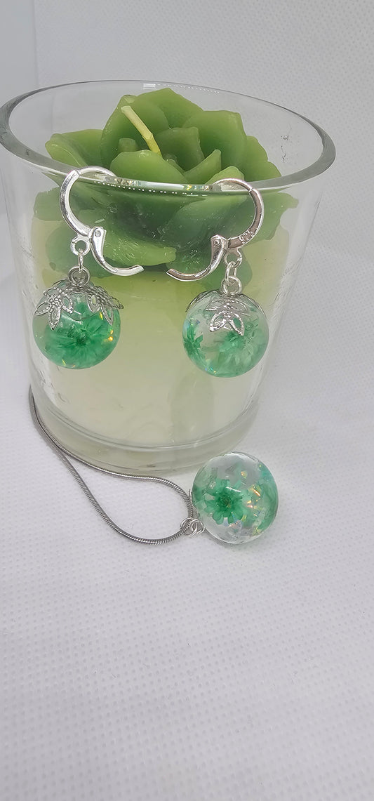 Green Bloom Orb Set – Silver-Plated Resin Necklace & Earrings image 0