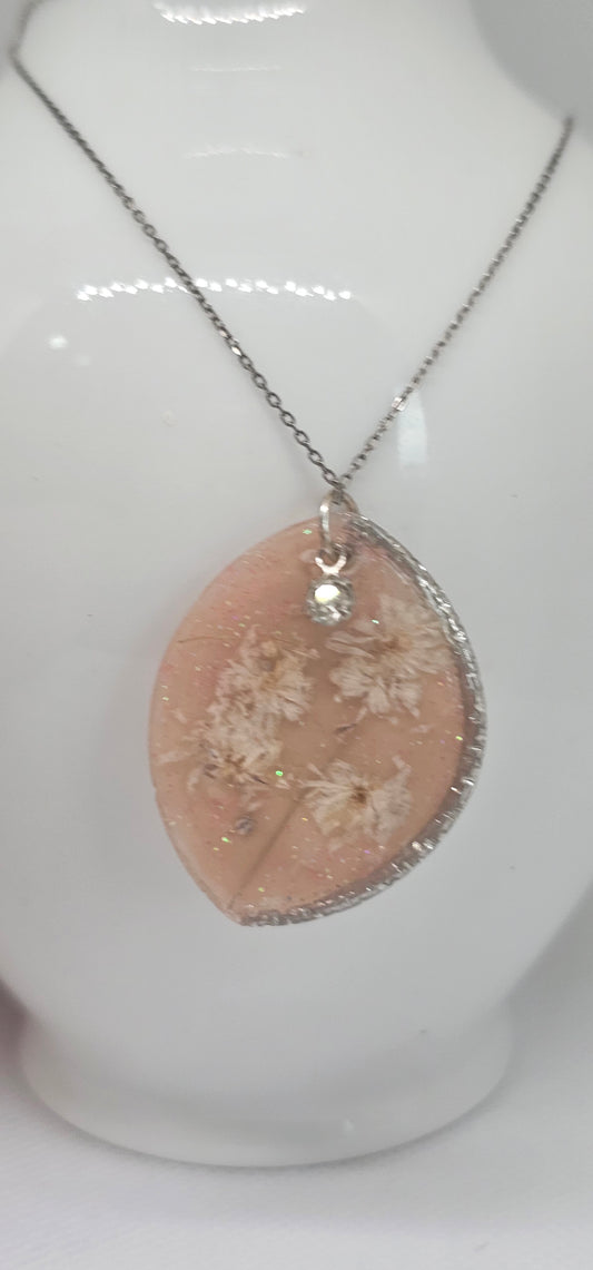 Handmade – Blush Bloom Resin Flower Pendant