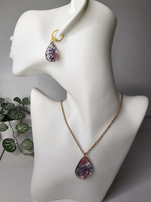 Handmade – Wildflower Glow Resin Jewellery Set (Necklace & Earring)