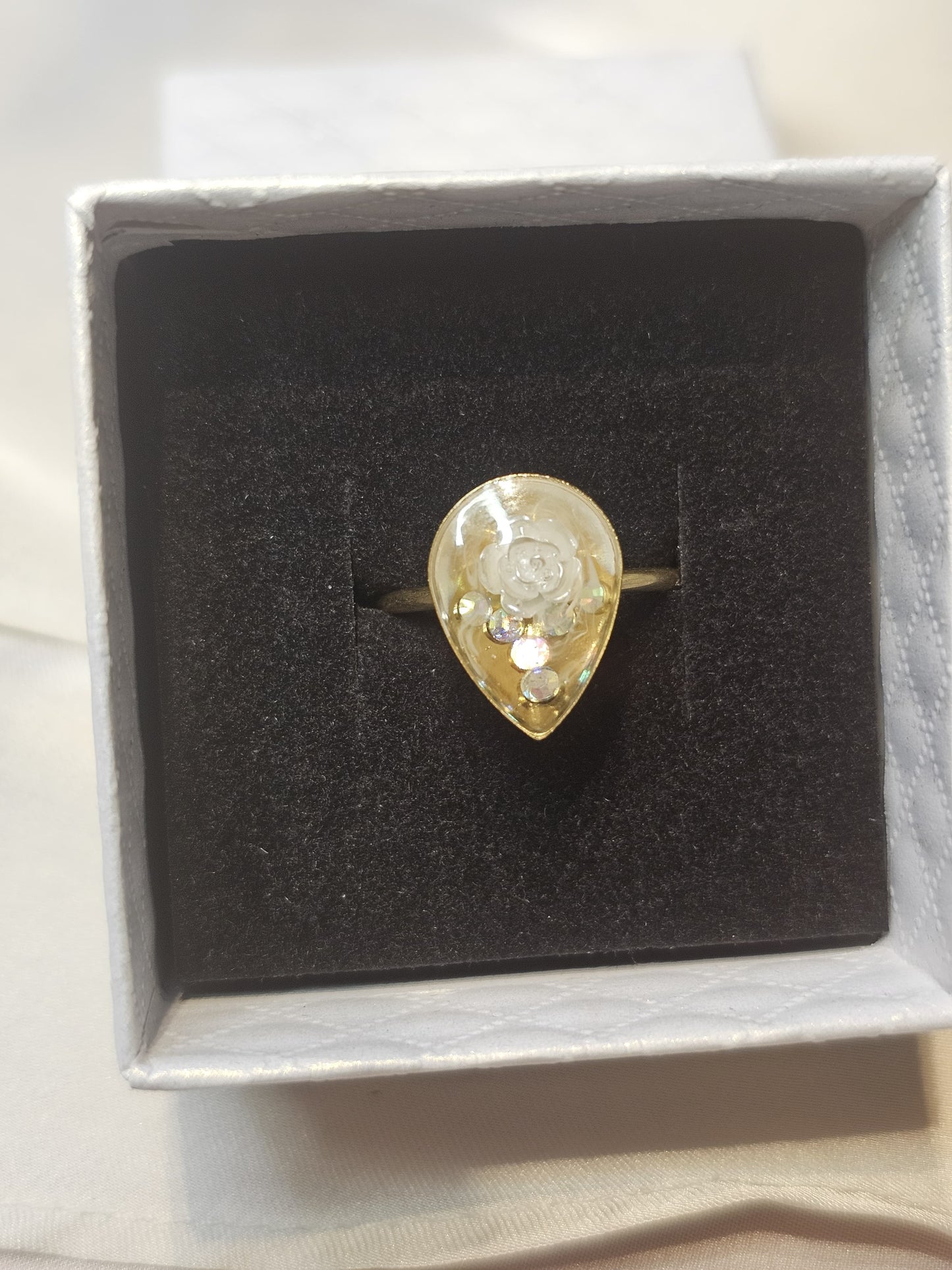 Handmade Teardrop Resin Ring with Floral Detail – One Size Adjustable Ring