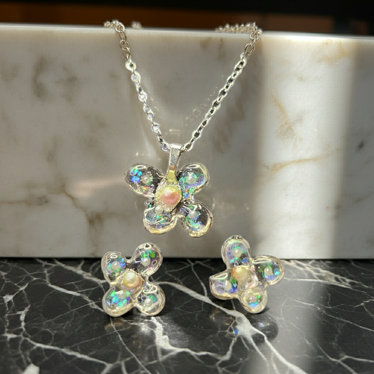 Handmade Crystal Floral Resin Necklace & Earrings Set | Resin & Root