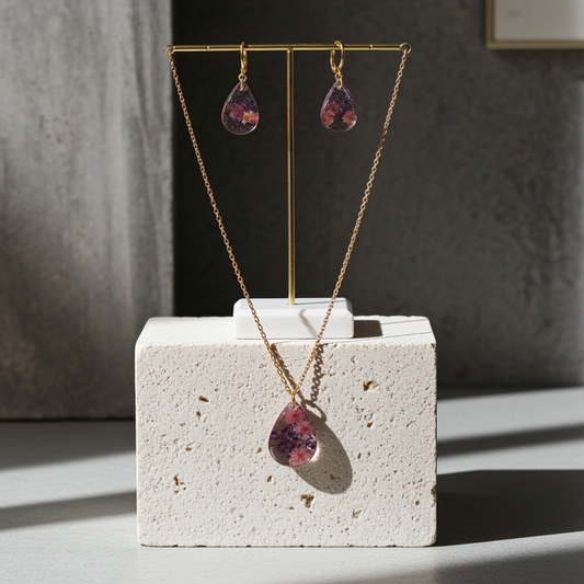 Handmade – Wildflower Glow Resin Jewellery Set (Necklace & Earring)